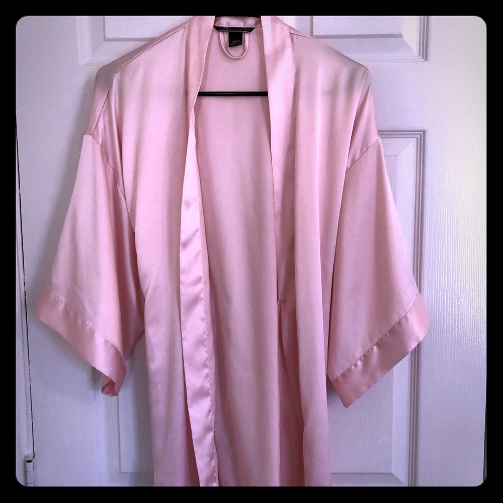 Victoria’s Secret light pink satin kimono robe